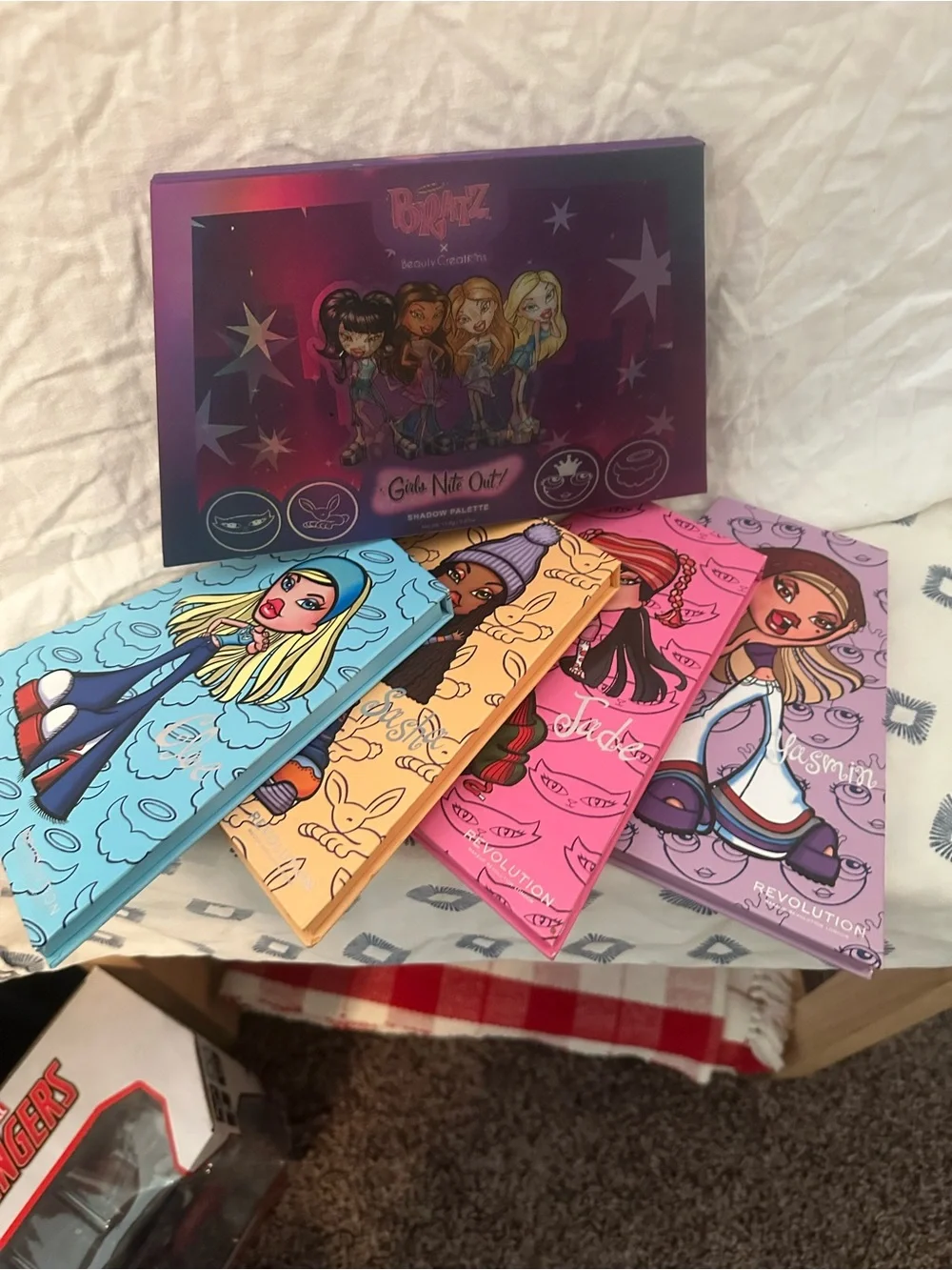 Girls' Night Out Eyeshadow Palette Set - Pink, Blue, Purple, Peach